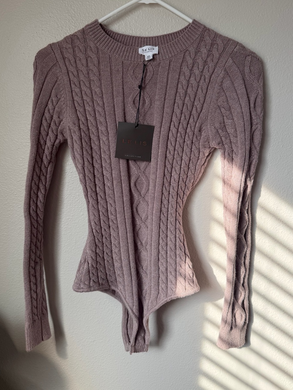 Le Lis Ribbed Cable-Knit Long-Sleeve Sweater Bodysuit - Dusty Mauve Contemporary - Picture 2 of 4